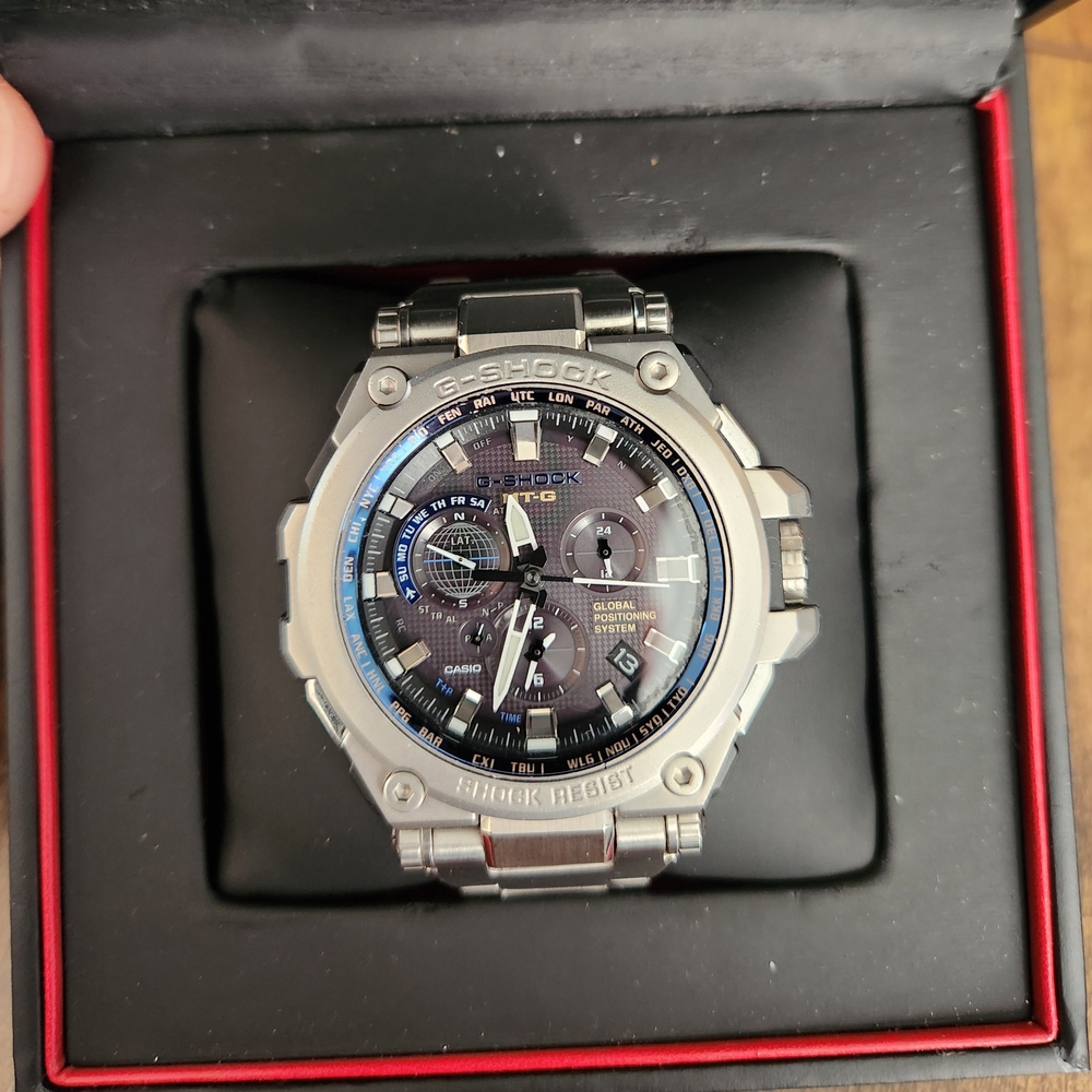 Casio G-Shock MTG G1000D Smart Dive Watch Smartwatch With Bluetooth And GPS